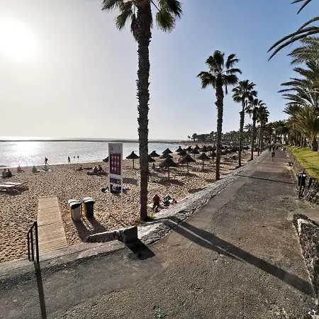 Апартаменты Home2book Sea Front Vista Marina, Cristianos