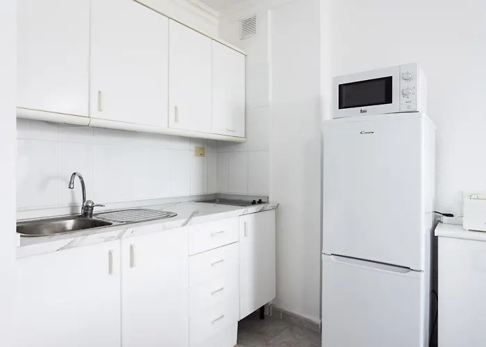 Home2book Sea Front Vista Marina, Cristianos 阿罗纳